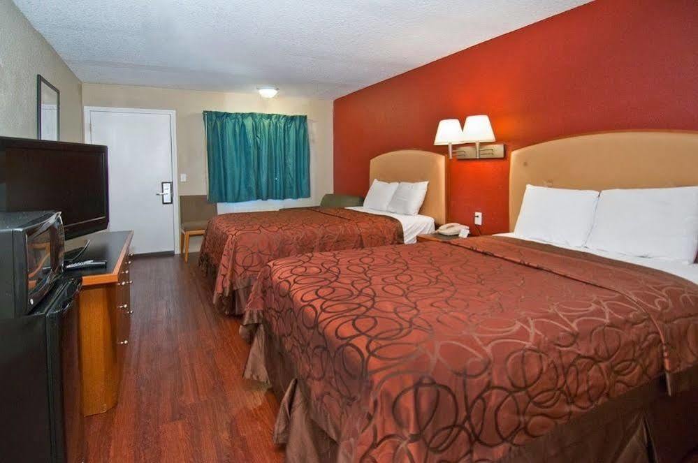 Executive Inn - Panama City Beach Upper Grand Lagoon Exterior foto